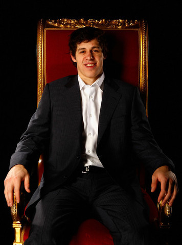 Evgeni Malkin sitting on a throne