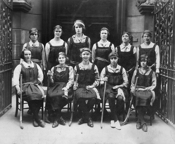 LSE Women's Hockey Team, 1920-21
