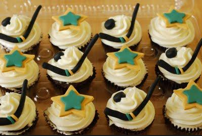 Dallas Stars Cupcakes - They Look Sweet - Yummy
