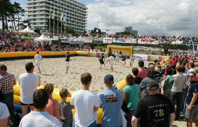 Beach Hockey Action - Timmendorfer Strand - Germany - 2012