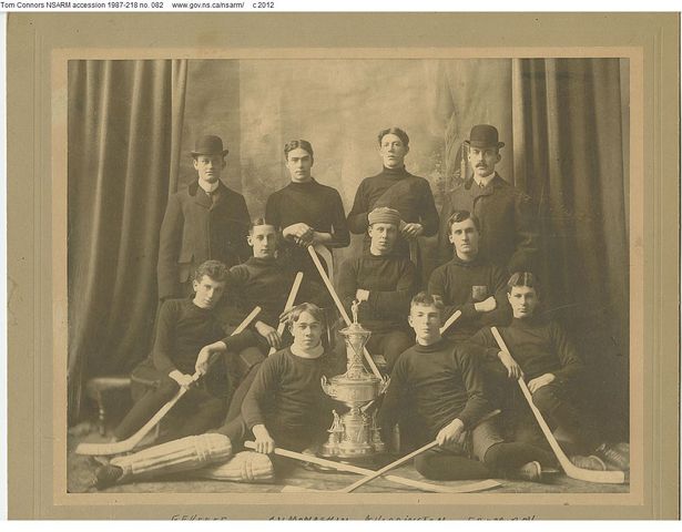 Wanderers Hockey Team - Champions of Nova Scotia - 1901