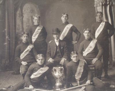 Elgrave Hockey Team - Winners of Citizens Trophy - 1906   