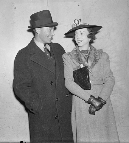 Dit Clapper With his Wife Honey Clapper - 1937