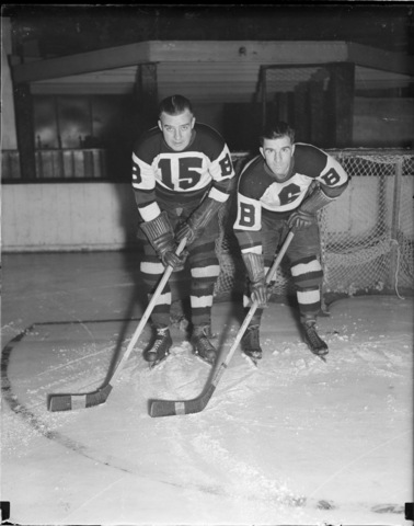 Nels Stewart & Boots Smith - Boston Bruins - 1933