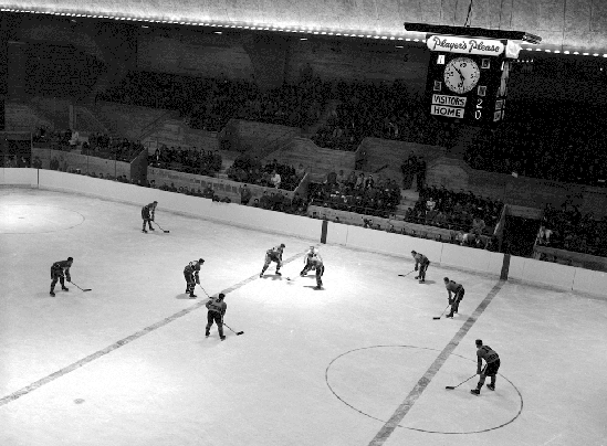 Victoria Memorial Arena - 1st Ever Ice Hockey Game - 1949