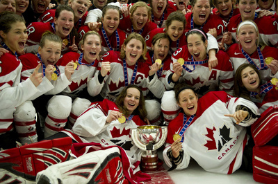 447-team_canada_women.jpg-normal