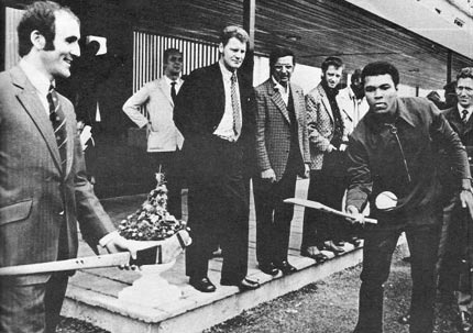 Muhammad Ali hits the Sliotar to Eddie Keher - Croke Park - 1972