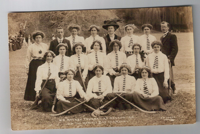 Antique Field Hockey - Hawkes Bay Team - New Zealand - 1910