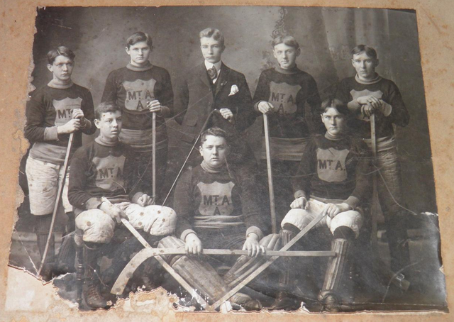 Antique Ice Hockey - Mount Allison University Team - Early 1900s