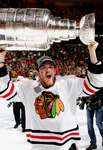 Andrew Shaw - Cheek Bleeds While Hoisting Stanley Cup - 2013