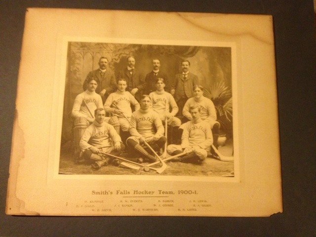 Smith's Falls Hockey Team - Ontario - 1900
