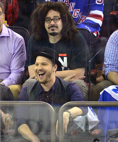Gavin Degraw & Adam Duritz at a Rangers-Bruins NHL Playoffs Game