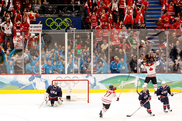 Sidney Crosby Golden Goal 2010 - Golden Moment at Vancouver 2010
