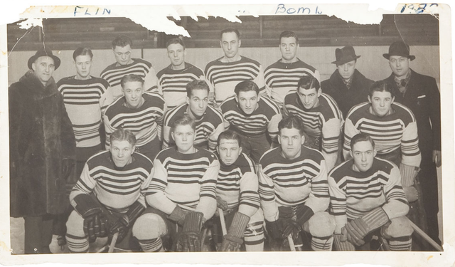 Flin Flon Bombers - Team Photo  - 1937  Season