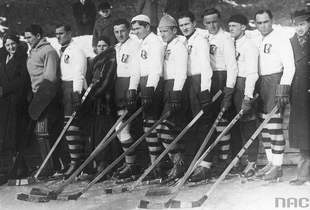 Polonia Przemyśl Historia - Drużyna Hokej Przemyśl 1933