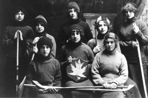 Central Collegiate Institute Girls Hockey Team - 1914