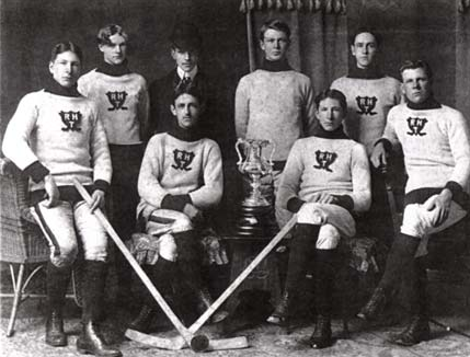Resolute Hockey Team - Windsor Citizen's Hockey Trophy 1903