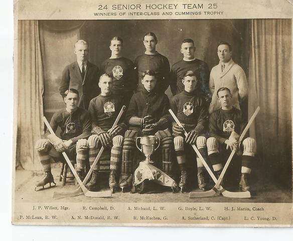 St. Francis Xavier Senior Hockey Team - Cummings Trophy 1925