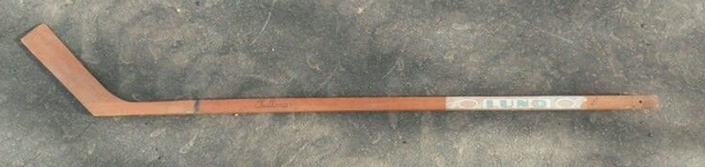 Antique Lund Ice Hockey Stick - Challenger Model 1940s
