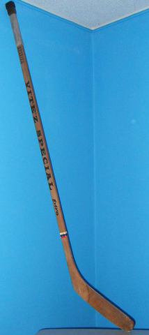 VÍTĚZ SPECIAL Ice Hockey Stick used by Jaroslav Jiřík in 1960s