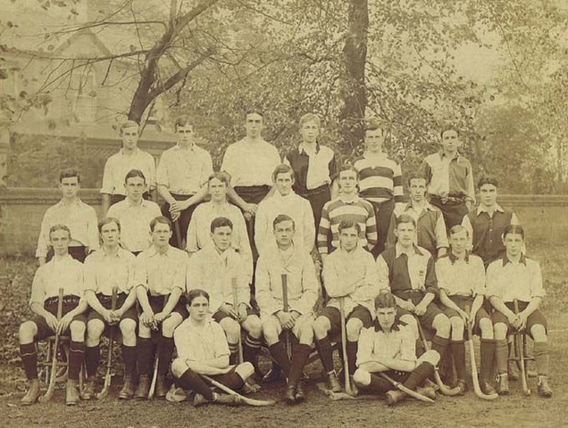 Cambridge University Hockey Club - Circa 1920 Freshers