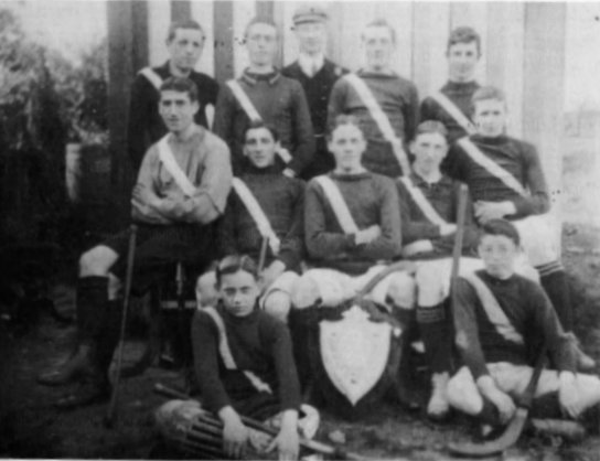 Lisnagarvey Hockey Club - Mulholland Shield Champions 1904