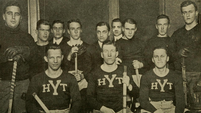 Yale University Hockey Team 1910