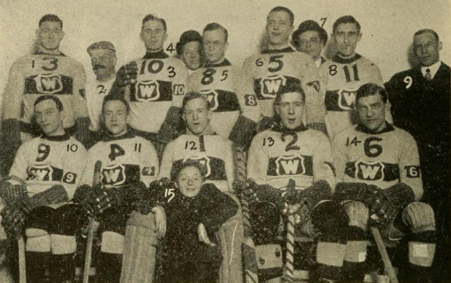 Montreal Wanderers Team Photo 1915