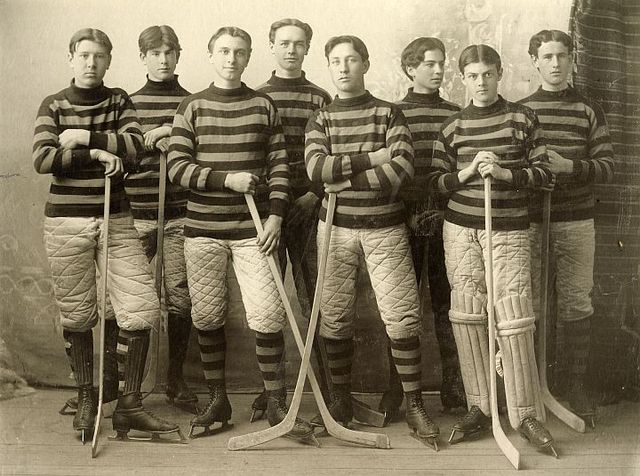 Mount Allison University Men's Ice Hockey Team 1898