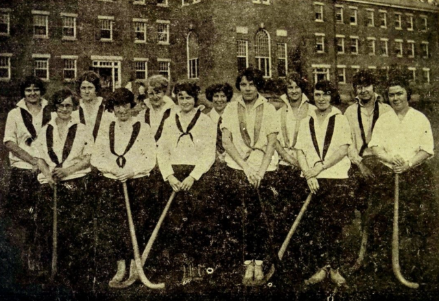 Keene Normal School - Keene State Owls Women's Field Hockey 1915