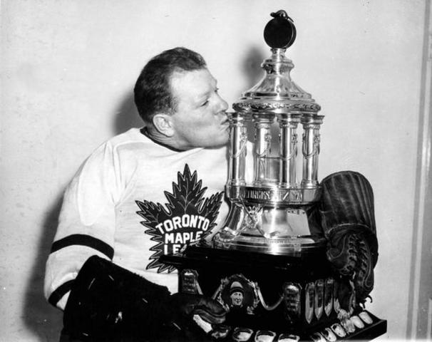 Turk Broda Kissing The Vezina Trophy 1948 Toronto Maple Leafs