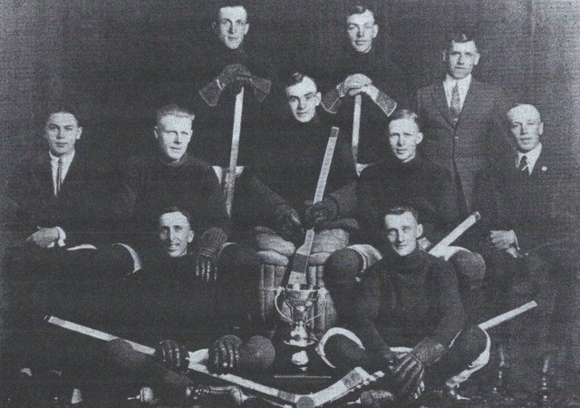 Minesing United Farmers Hockey Team 1924 Provincial U.F.O. Cup Champions