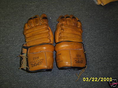 Hockey Gloves D R 1