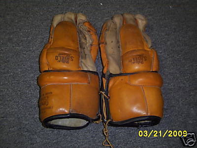Hockey Gloves D R 1b