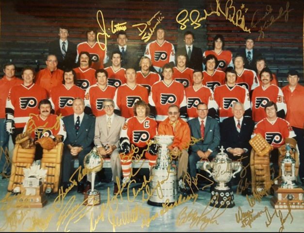 Philadelphia Flyers 1975 Stanley Cup Champions Autographed Team Photo