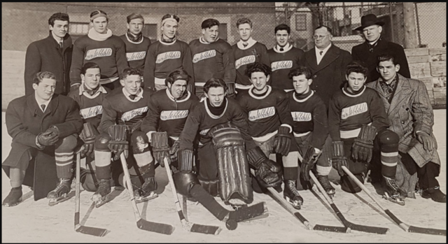Les Loisirs Ste-Clotilde 1940s Quebec Ice Hockey