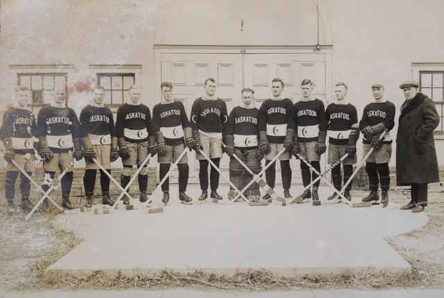 Saskatoon Sheiks Team Photo outside Grimsby Arena, Ontario 1924