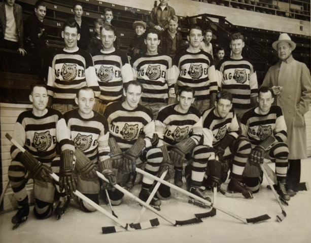 Calgary Tigers Hockey Team Photo 1933