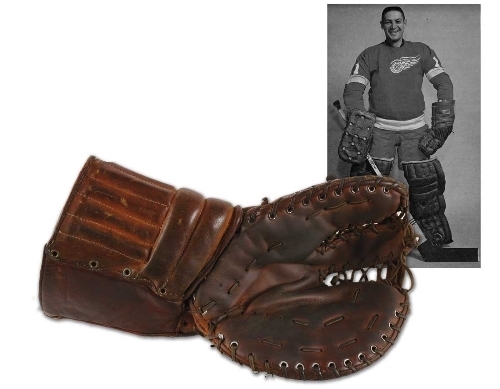 Ice Hockey Gloves 1960s Terry Sawchuk Worn 