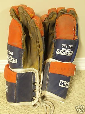Hockey Gloves 1980s 1b