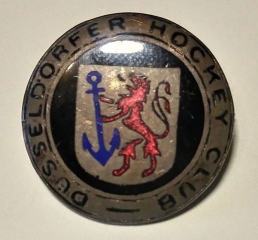 Düsseldorfer Hockey Club Pinback from WWII era
