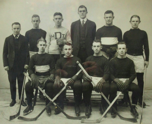 Dartmouth Big Green Men's Ice Hockey Team 1915 Dartmouth Indians