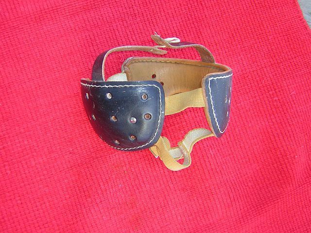 leather ice Hockey Helmet 1950s 3b