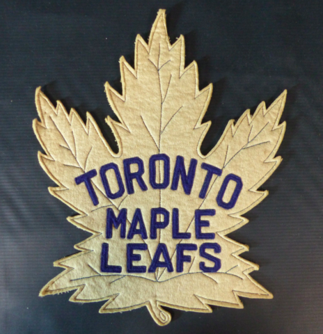 Antique Toronto Maple Leafs Jersey Crest 1940s