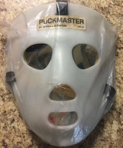 Puckmaster Goalie Mask by Stall & Dean