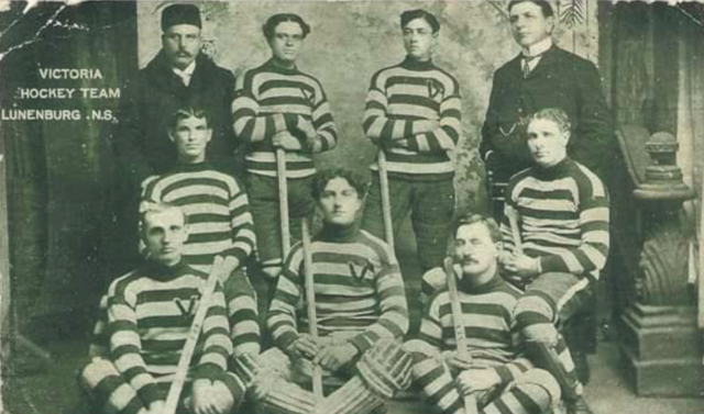 Victoria Hockey Team 1907 Lunenberg, Nova Scotia