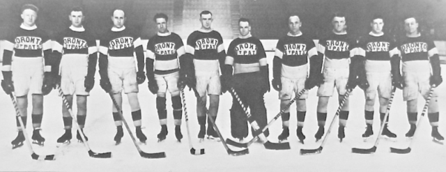 Toronto St Patricks / Toronto St. Pats Hockey Team 1921-22