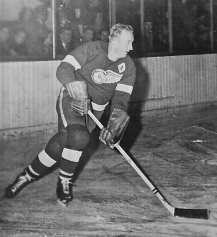 Bill Quackenbush 1947 Detroit Red Wings