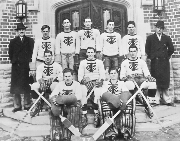 Trinity College School / TCS Bears Hockey Team 1937