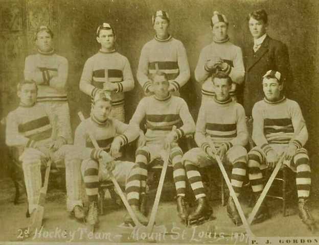Mount St Louis Hockey Team 1907 Mont-Saint-Louis College
